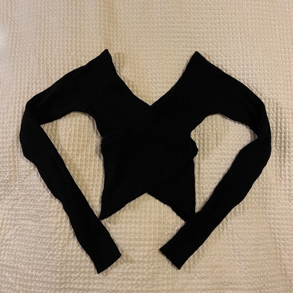 Forever 21 Black Ribbed Knit Top - Picture 2 of 4